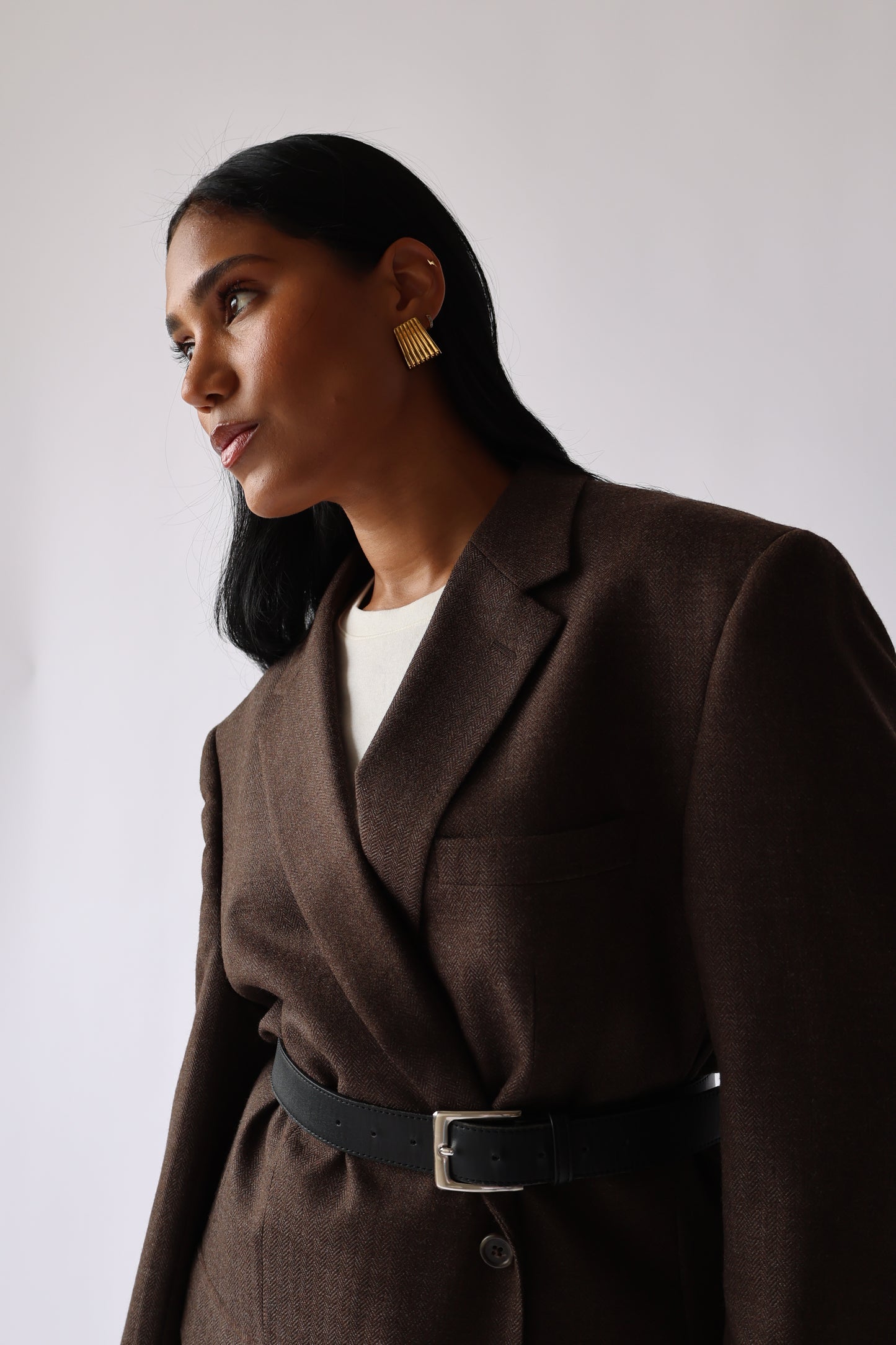 CHOCOLATE BLAZER