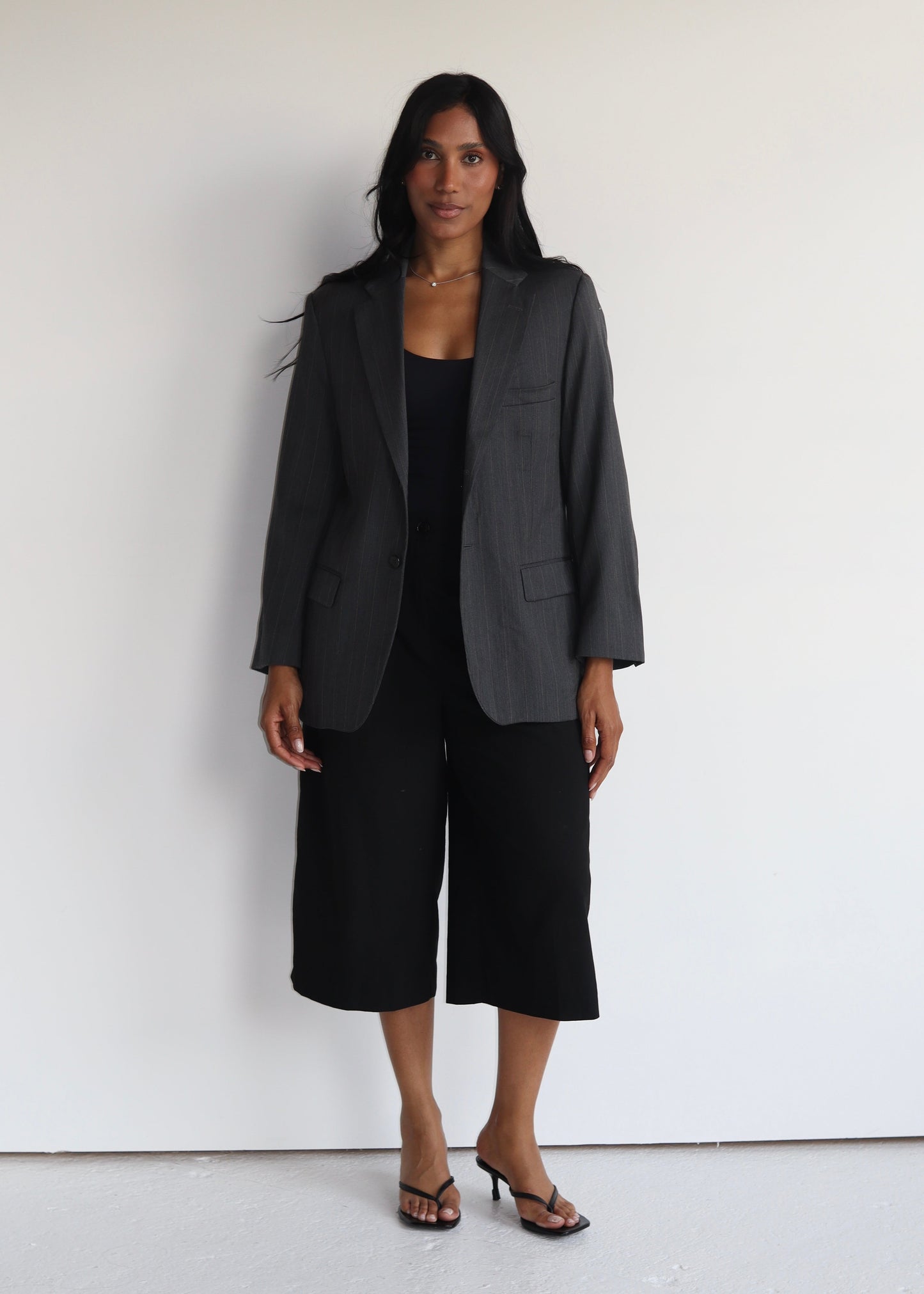 NEW - GRAY STRIPE