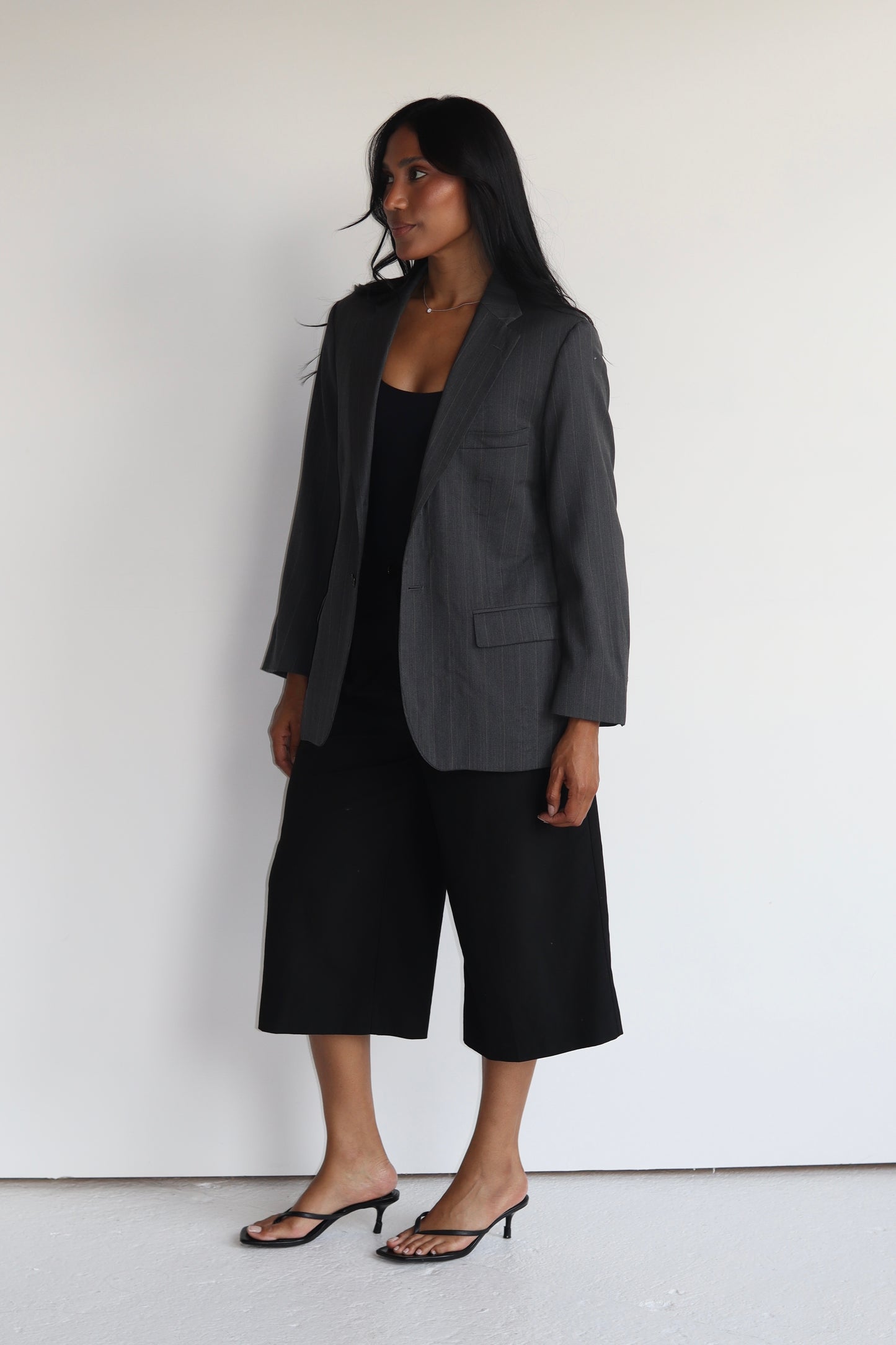 NEW - GRAY STRIPE