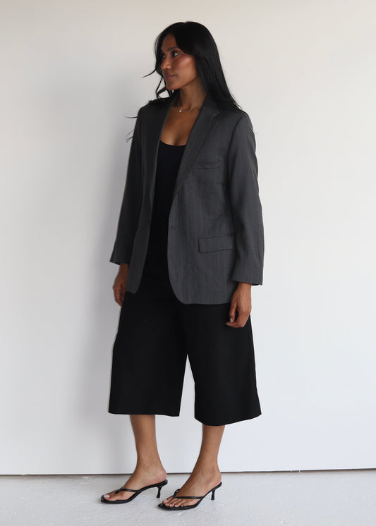 NEW - GRAY STRIPE
