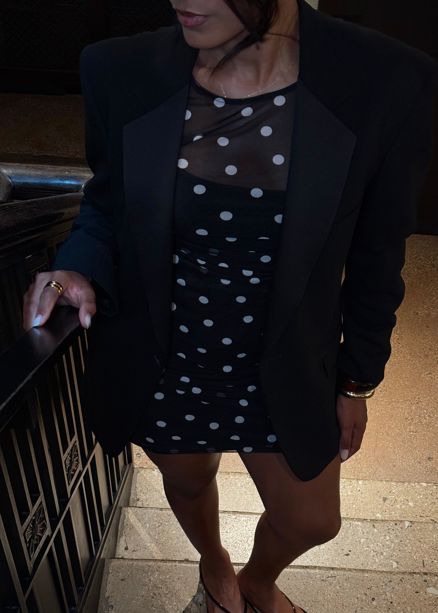 BLACK ELEGANT VINTAGE BLAZER